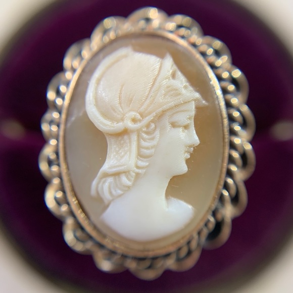 18k Gold Cameo Ring 9-9.25 Man Or God In Helmet - Picture 3 of 11